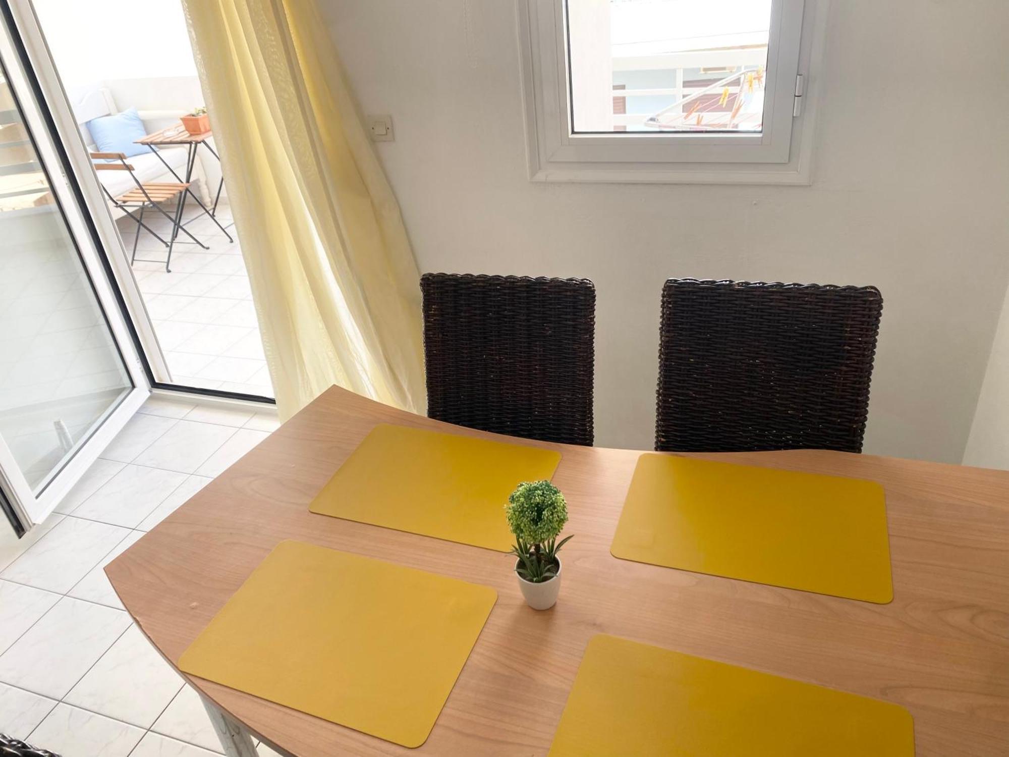 Korona Beach Apartments I Rethymno  ภายนอก รูปภาพ
